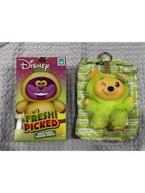 Disney Fresh Picked Winnie The Pooh Revealed Blind Box Plush Keychain